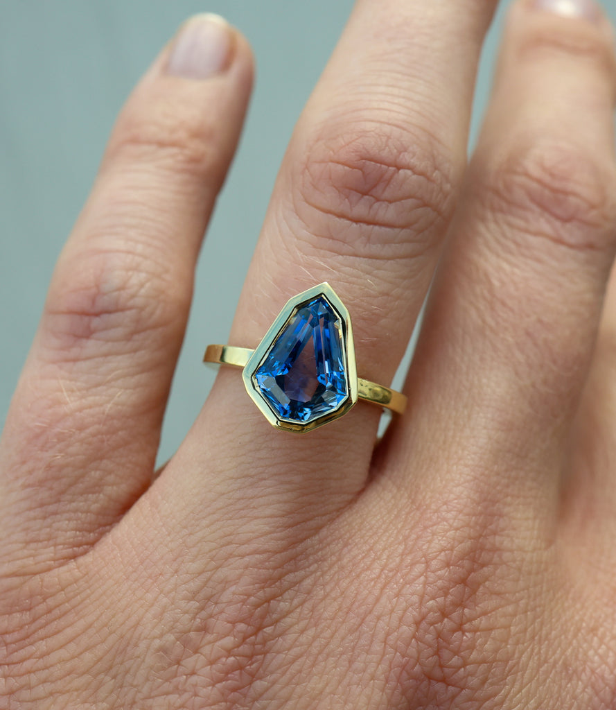 Amara Sapphire Ring - Rosedale Jewelry