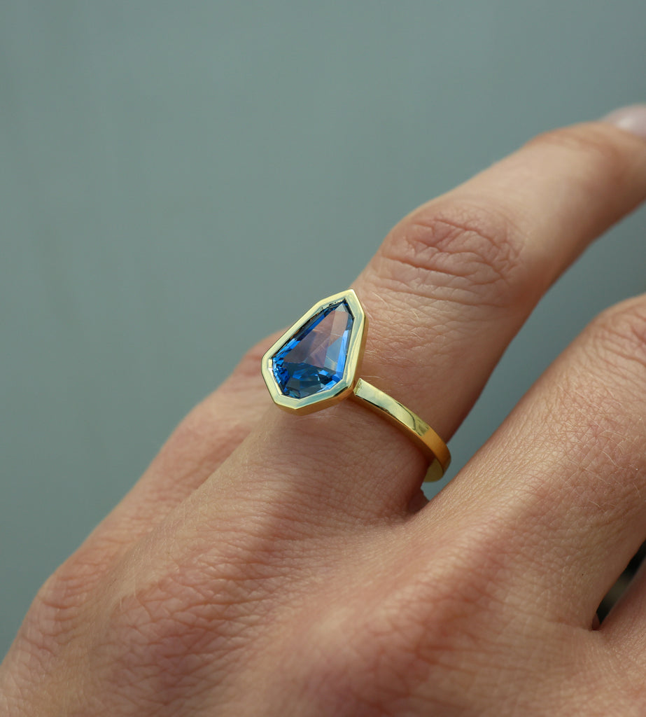 Amara Sapphire Ring - Rosedale Jewelry